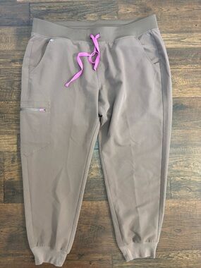 FIGS Zamora Joggers Smokey Taupe